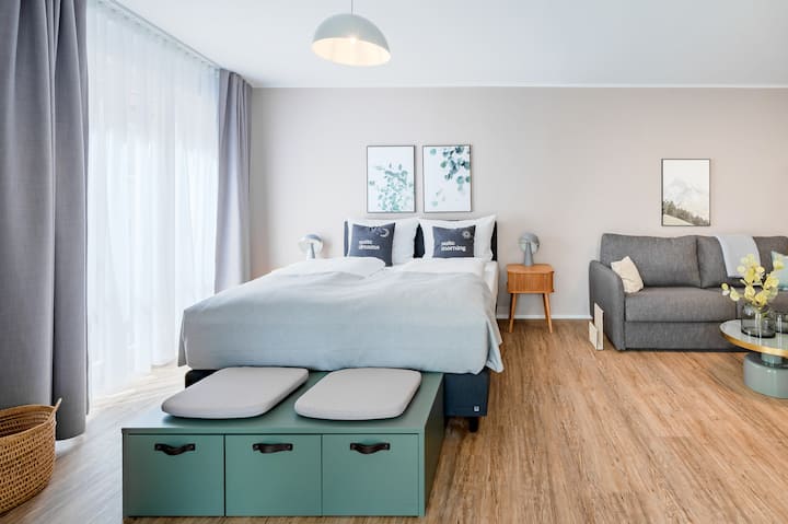 Metzingen Wilhelmstr. | Comfort Suite with balcony