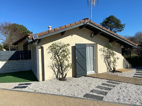 Top Airbnb: bright and independent studio close to the beach in Lège Cap Ferret