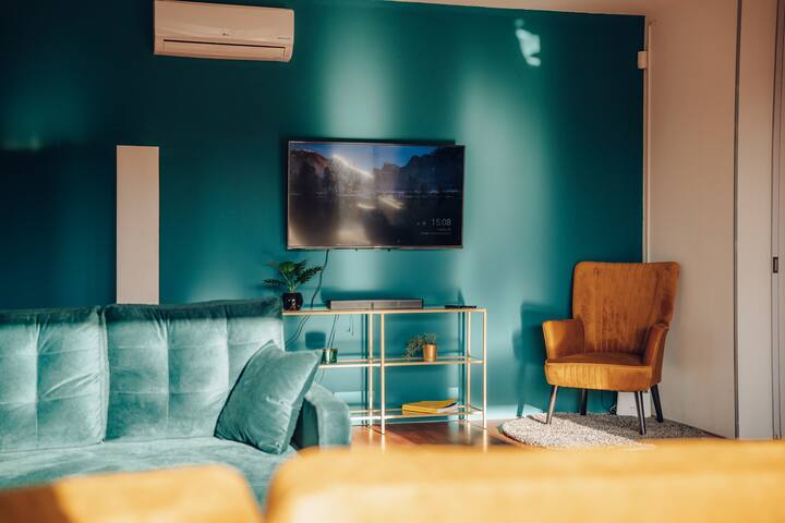 Modern Design Villa 2 apartments whirlpool&garden gallery image 3