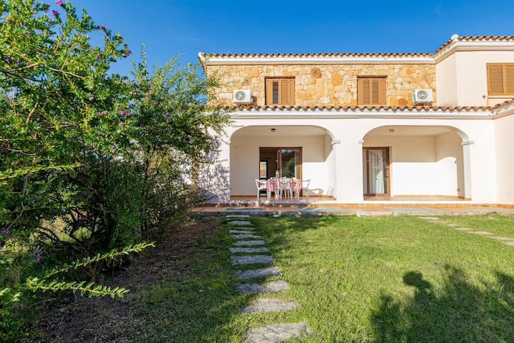 Appartamento Vicino Al Centro Di San Teodoro - San Teodoro, Sicily