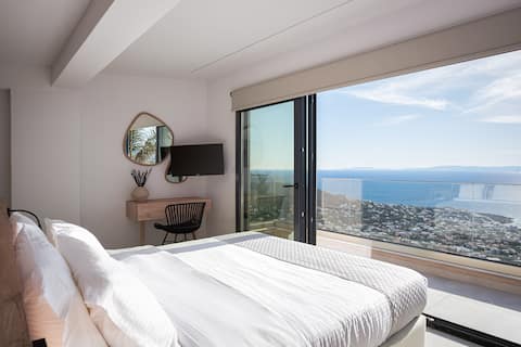 Executive Suites By Saronida Hills