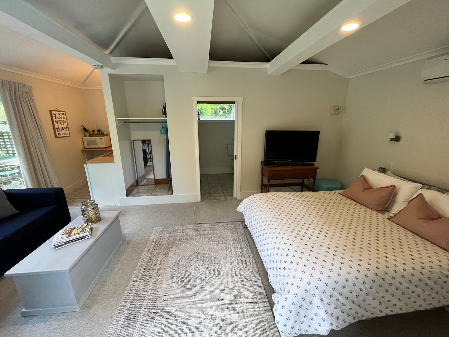 The Riverbank Studio 3