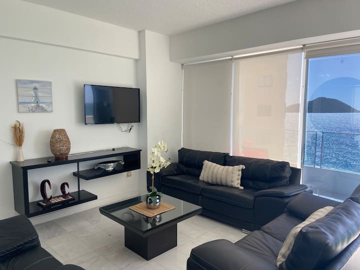 Ocean Front Condominium Apartments for Rent in Mazatlán, Sinaloa