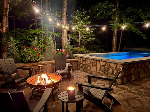 Luxury Adirondack Cabin | Heated Pool & Fire Pit