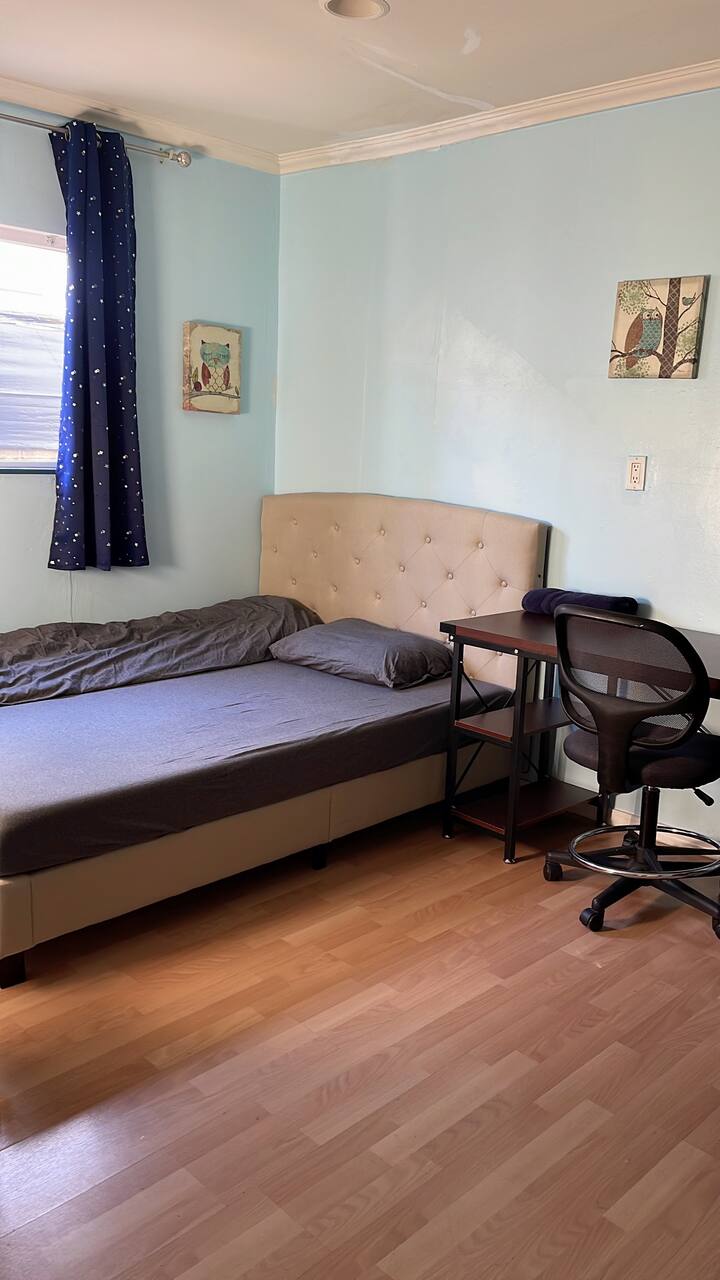 A la luz de la luna Suites con entrada independiente en renta en La