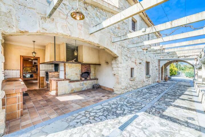 “NEW” Villa Estefania – Pollensa, Mallorca gallery image 4