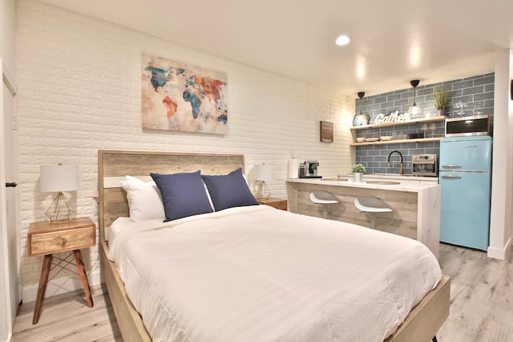 Lovely Pacific Beach Studio W/AC & Private Patio
