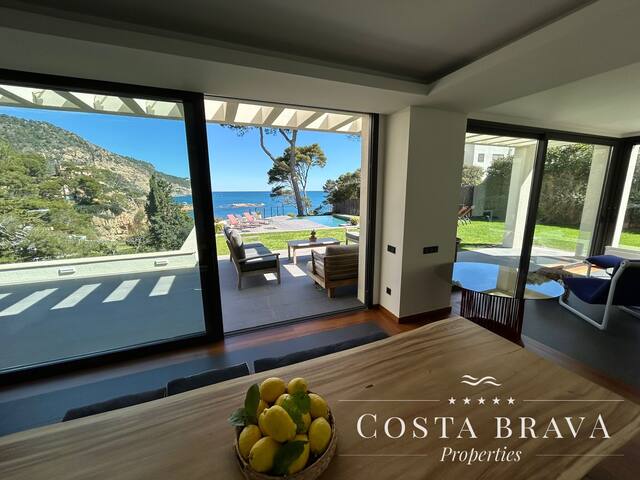 Villa primera línea Aiguablava gallery image 4