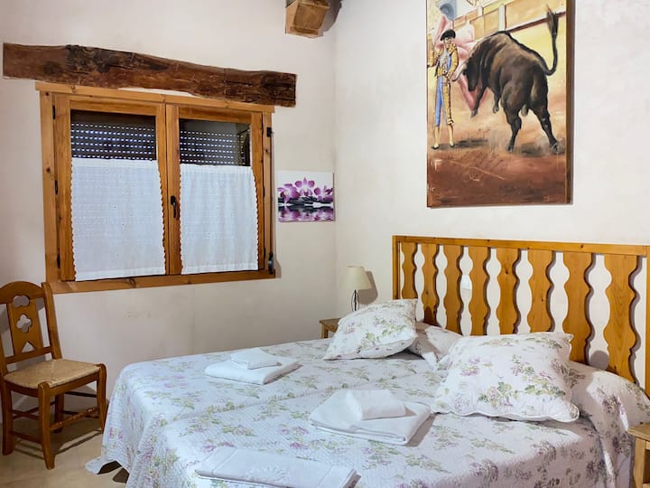 საძინებელი 1