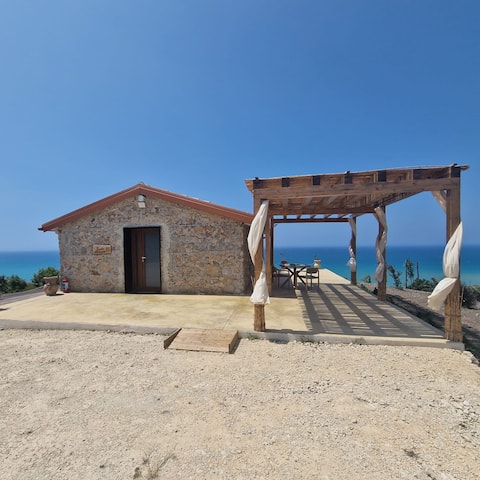 The Enchantment Suite between the sea and the sky