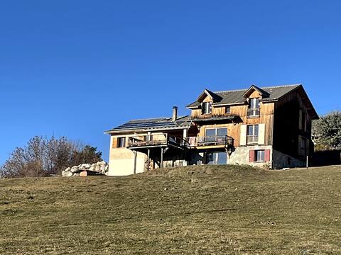 The entire cottage (chalet and apartment)