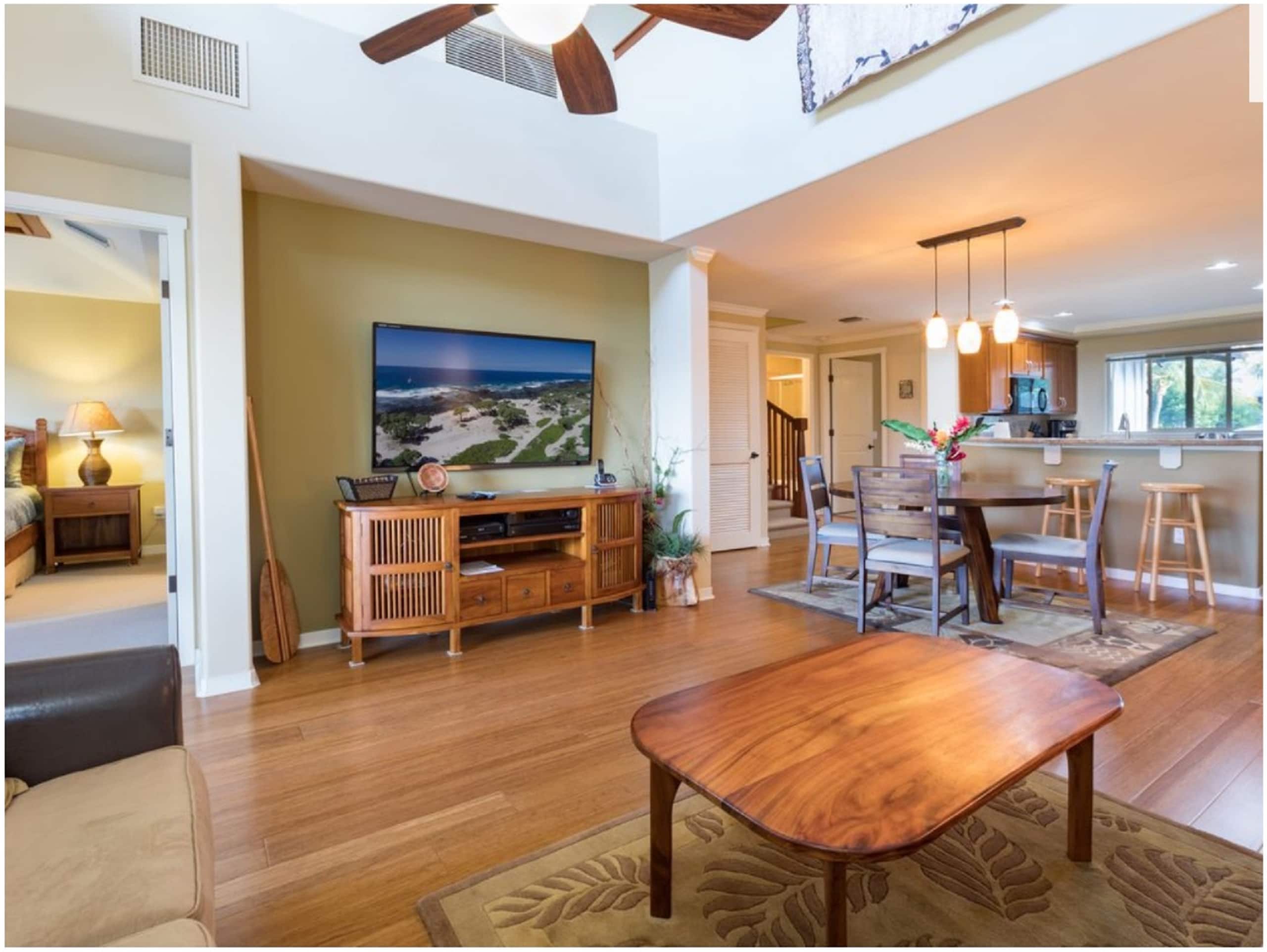 Condo in Waimea · ★4.83 · 2 bedrooms · 4 beds · 2 baths - Image 2