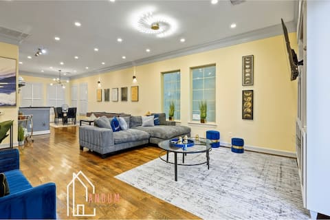 Successful Airbnb property: Central Chic: Trendy Midtown 3BR Retreat in Museum Park