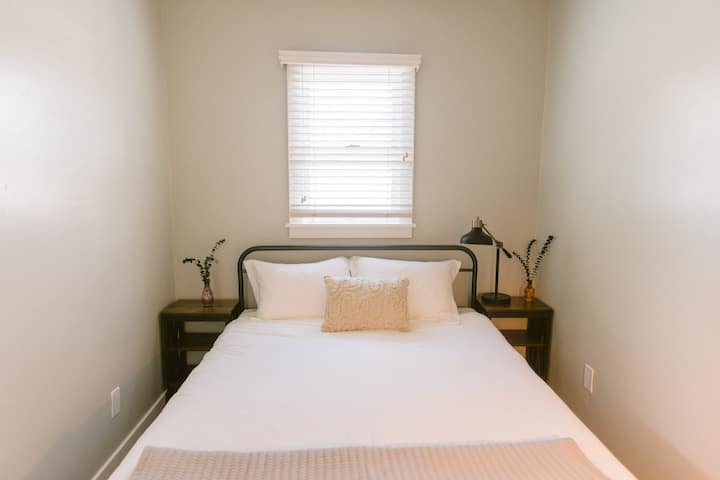 Двойно легло.