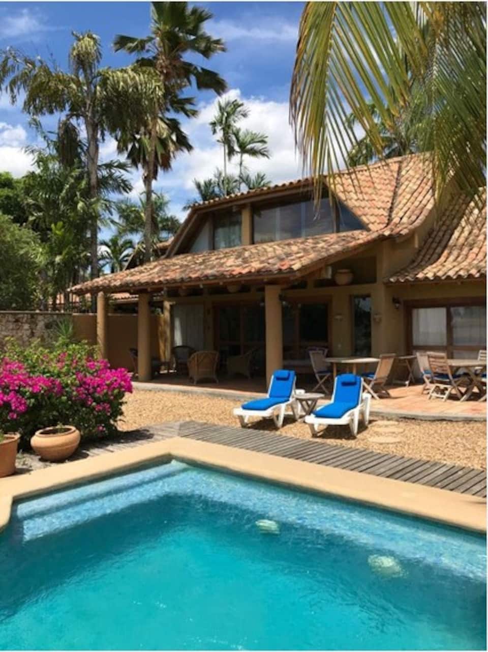 Top-earning Airbnb listing in Tucacas, 4 bedrooms