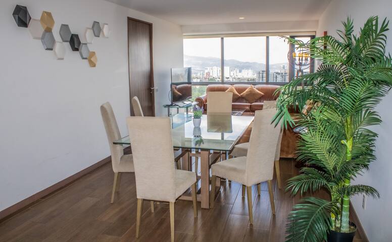 Santa Fe | High Speed Wi Fi | 4K Streaming