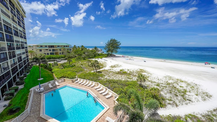Private Beach Condo In Village - Siesta Key, FL