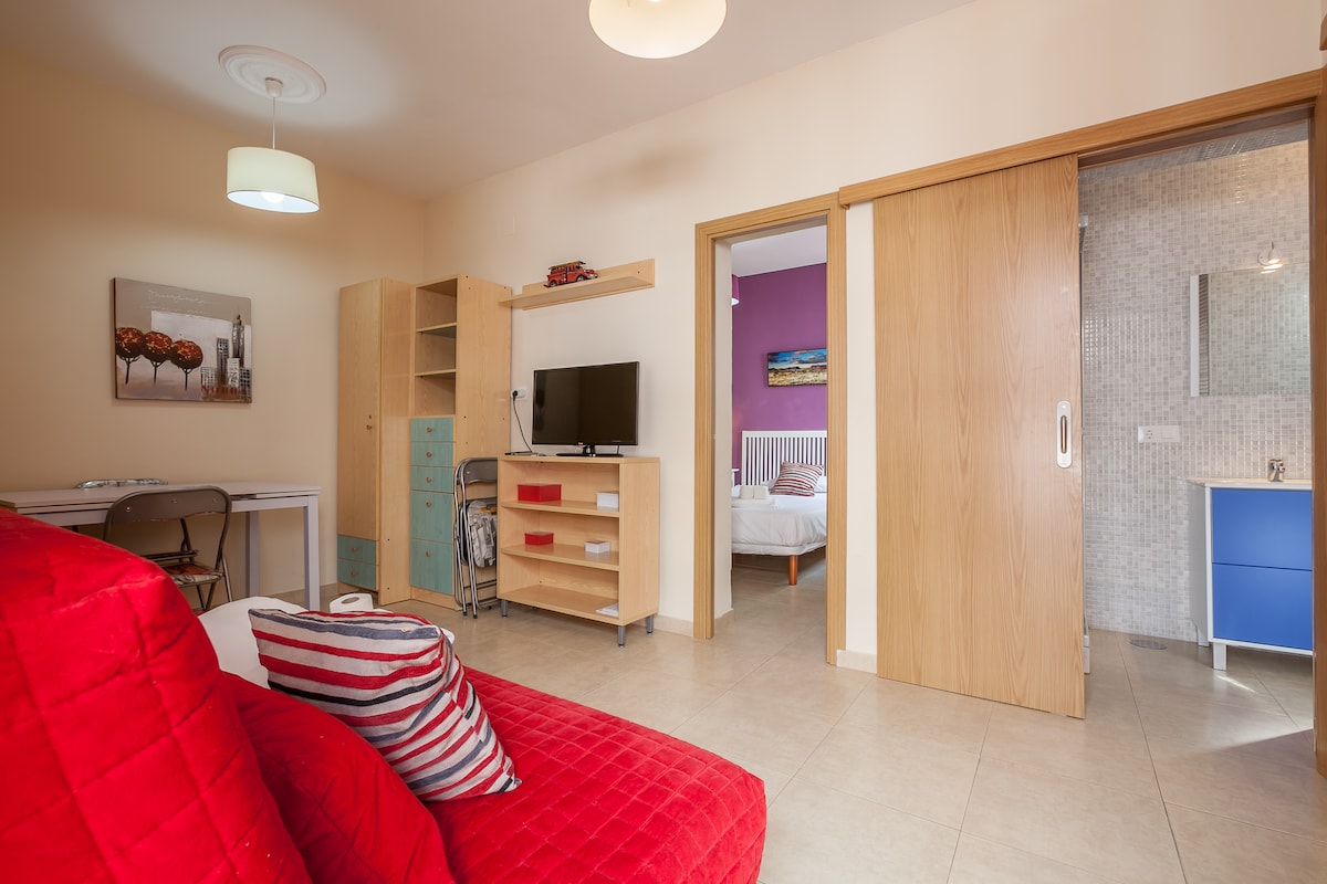 Top performing Airbnb: Salado, in the heart of Triana in Los Remedios