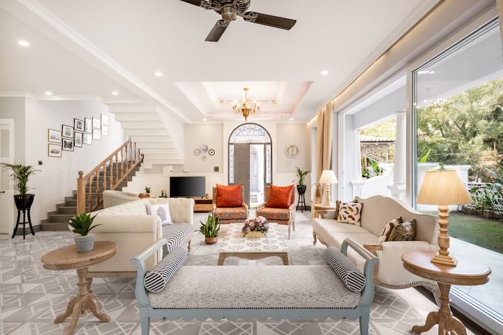 Staymaster Tropical Oasis ·4 BR ·Pvt Pool·Garden
