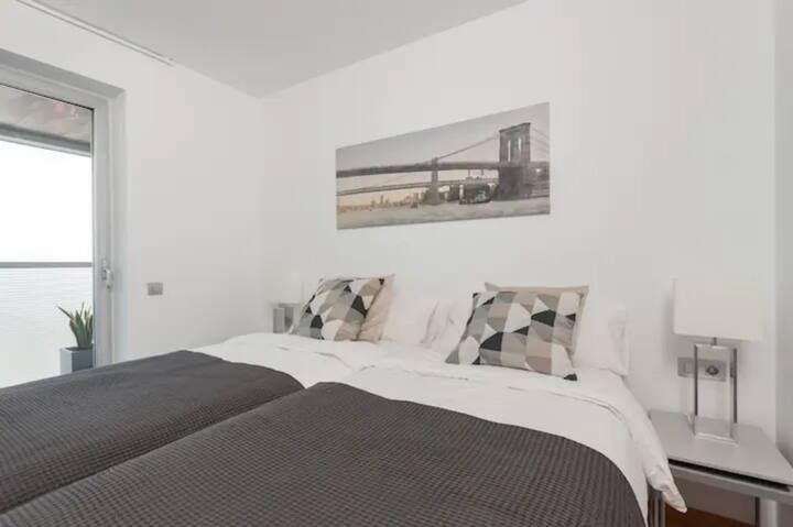 Апартамент 2 със 180 см легло и самостоятелна баня