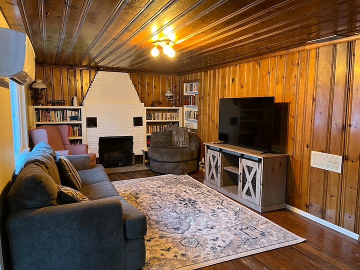 The Farmhouse At Arvada Acres Houses for Rent in Arvada, Colorado, United States Airbnb