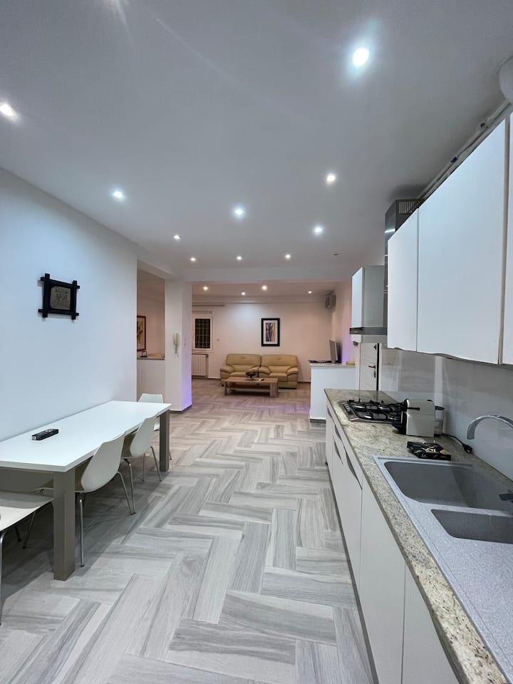 2 room apartment and 1 spacious living room Apartments for Rent in