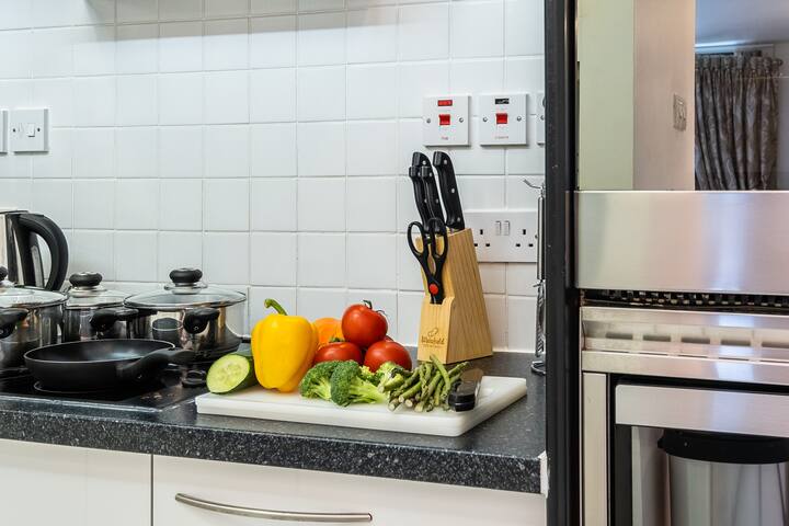 Cosy 2 bed in South Kensington. gallery image 3