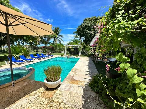 Amazing Beachfront Villa - Palm House