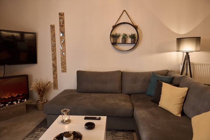 Villa Filarety Luxury House gallery image 3