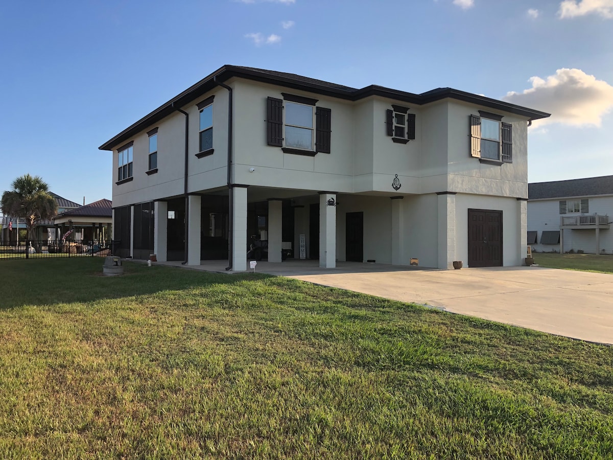 Pappy's Fishing Shack Houses for Rent in Hackberry, Louisiana, United