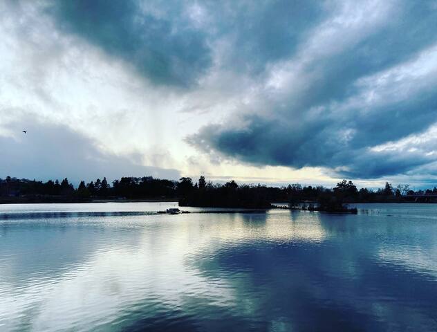 3/2 Townhouse, aka “The Lakehouse! Almaden”