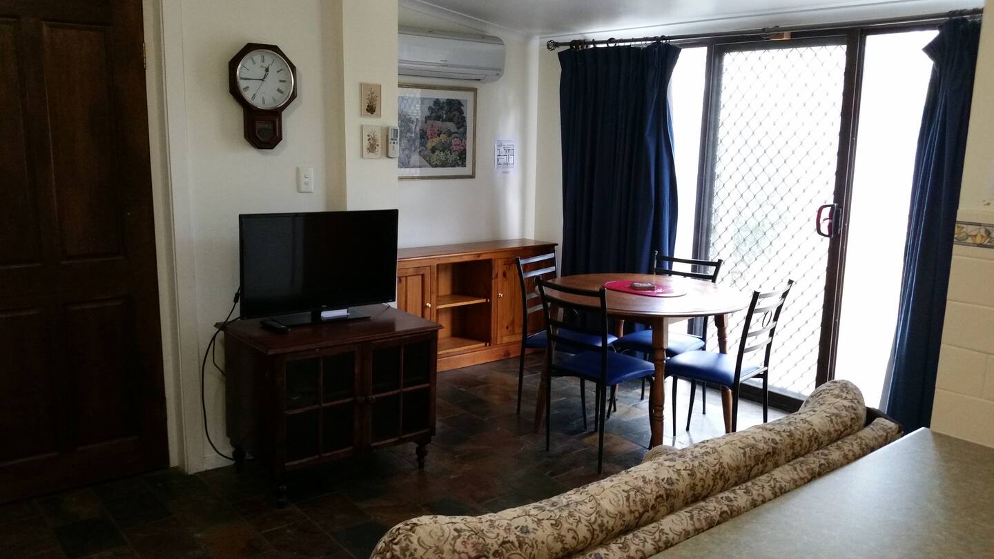 Cameron Street Cottage