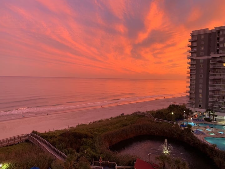 OctoBliss SeaWatch Oceanfront North Tower Condominiums for Rent in