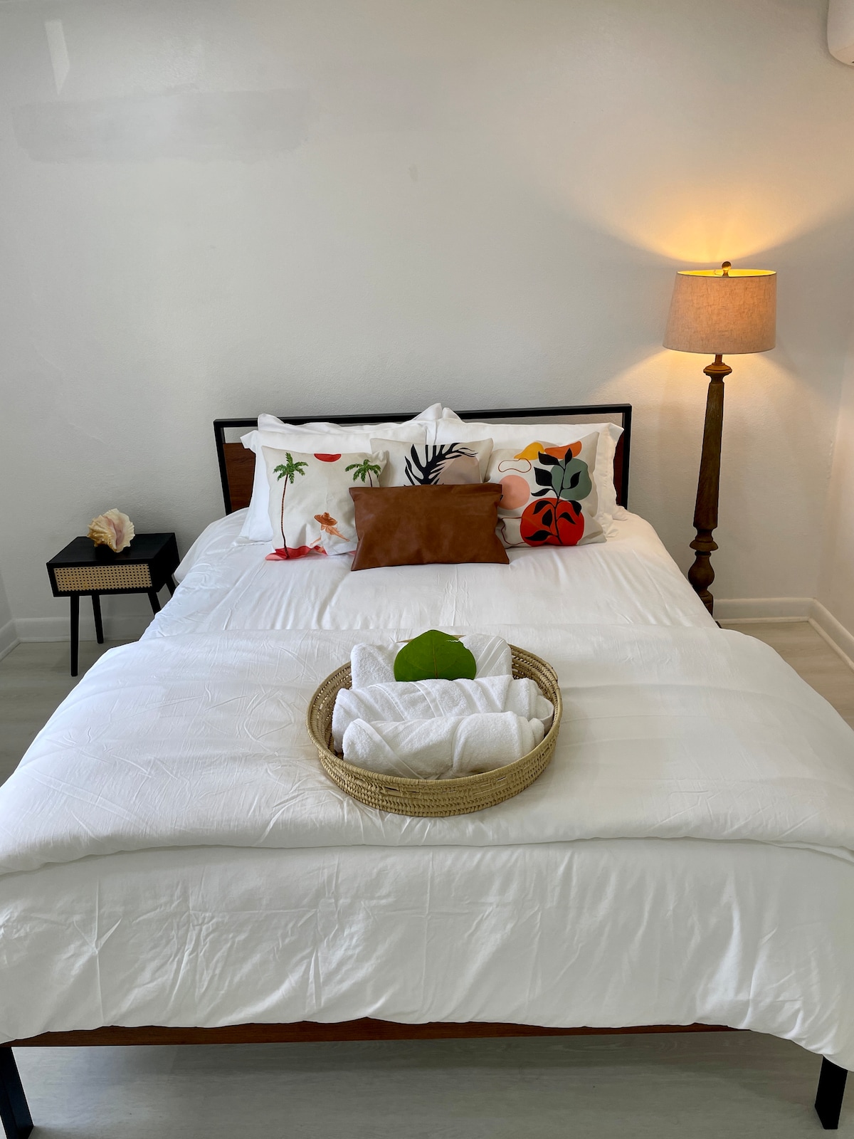 Third bedroom with Queen Size Bed and Ensuite Bathroom