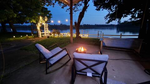 TN river retreat