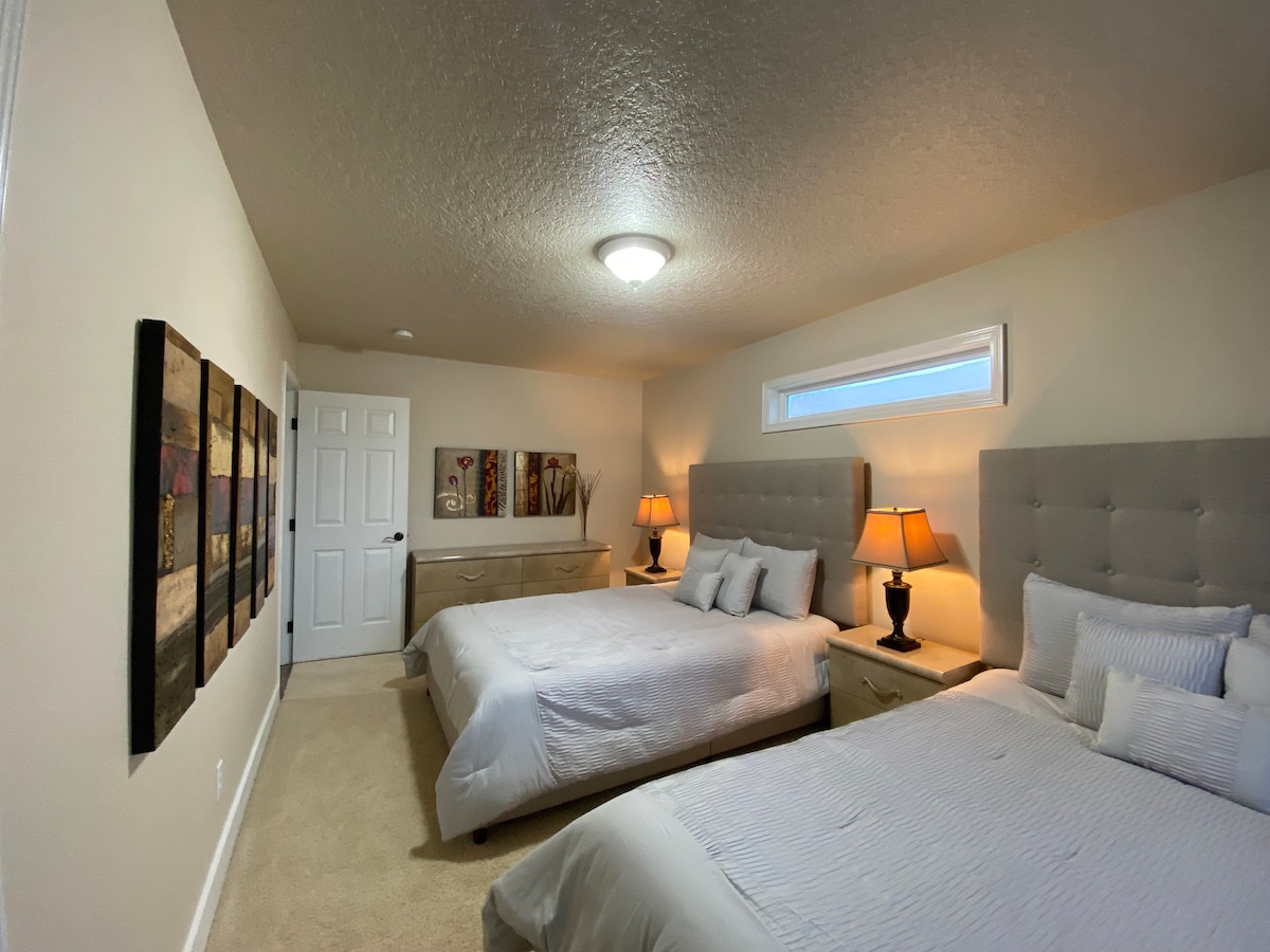 Spavaća soba 3 (2 bračna kreveta)