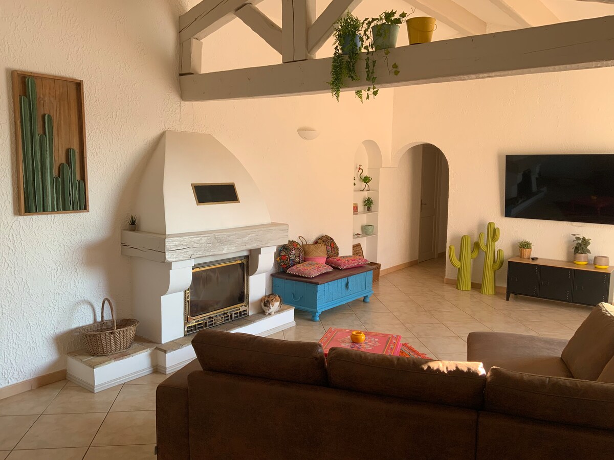 Beliebte Airbnb-Anzeige: Entire villa surrounded by nature in Lorgues