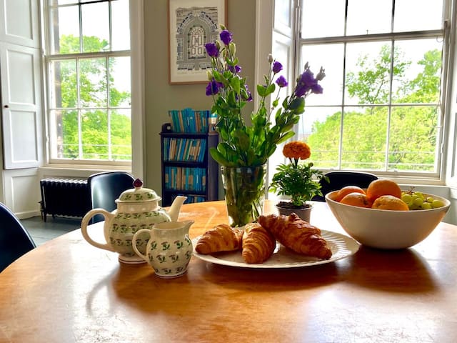 Stunning central New Town flat – 3 bedrooms gallery image 4