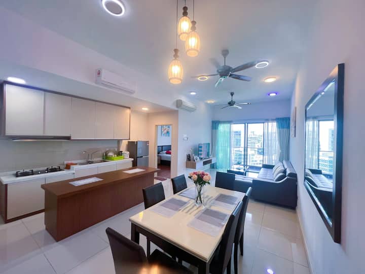 Spacious City View Apartments photo