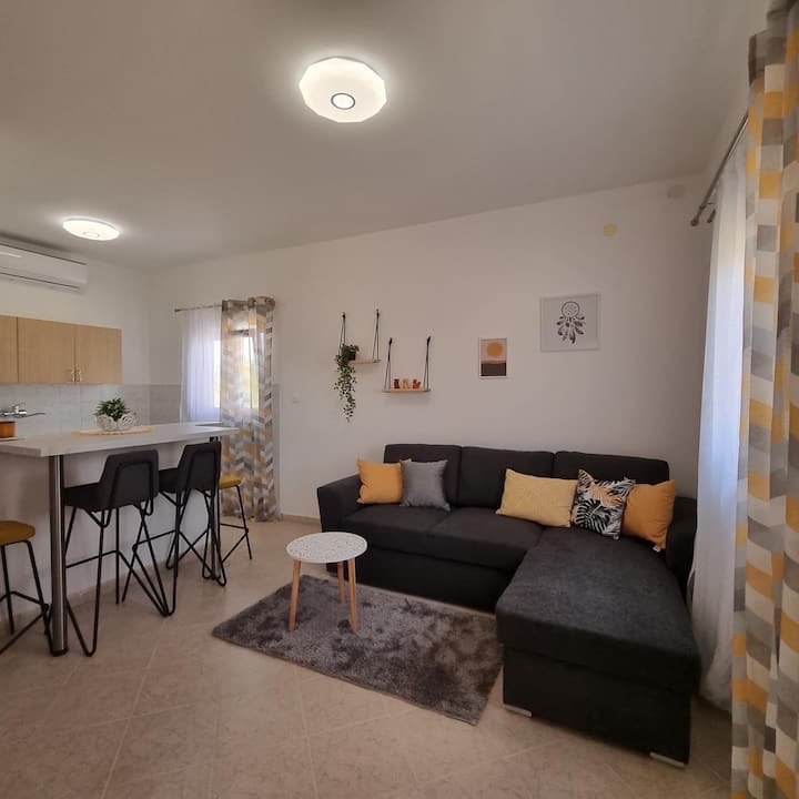 მისაღები ოთახი