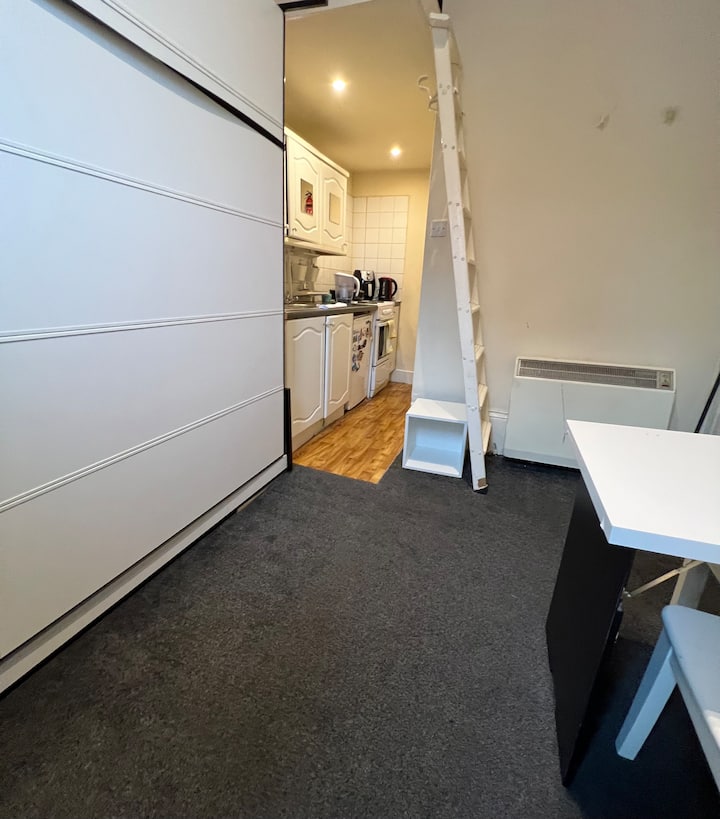Lovely great Flat in Bayswater Apartments for Rent in Greater London
