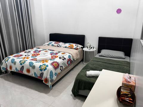 Casa Baiduri Homestay (Casa A)