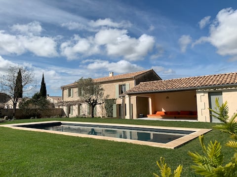 Provence Farmhouse - Alpilles - Fontvieille