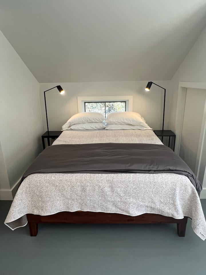 النوم ألكوف