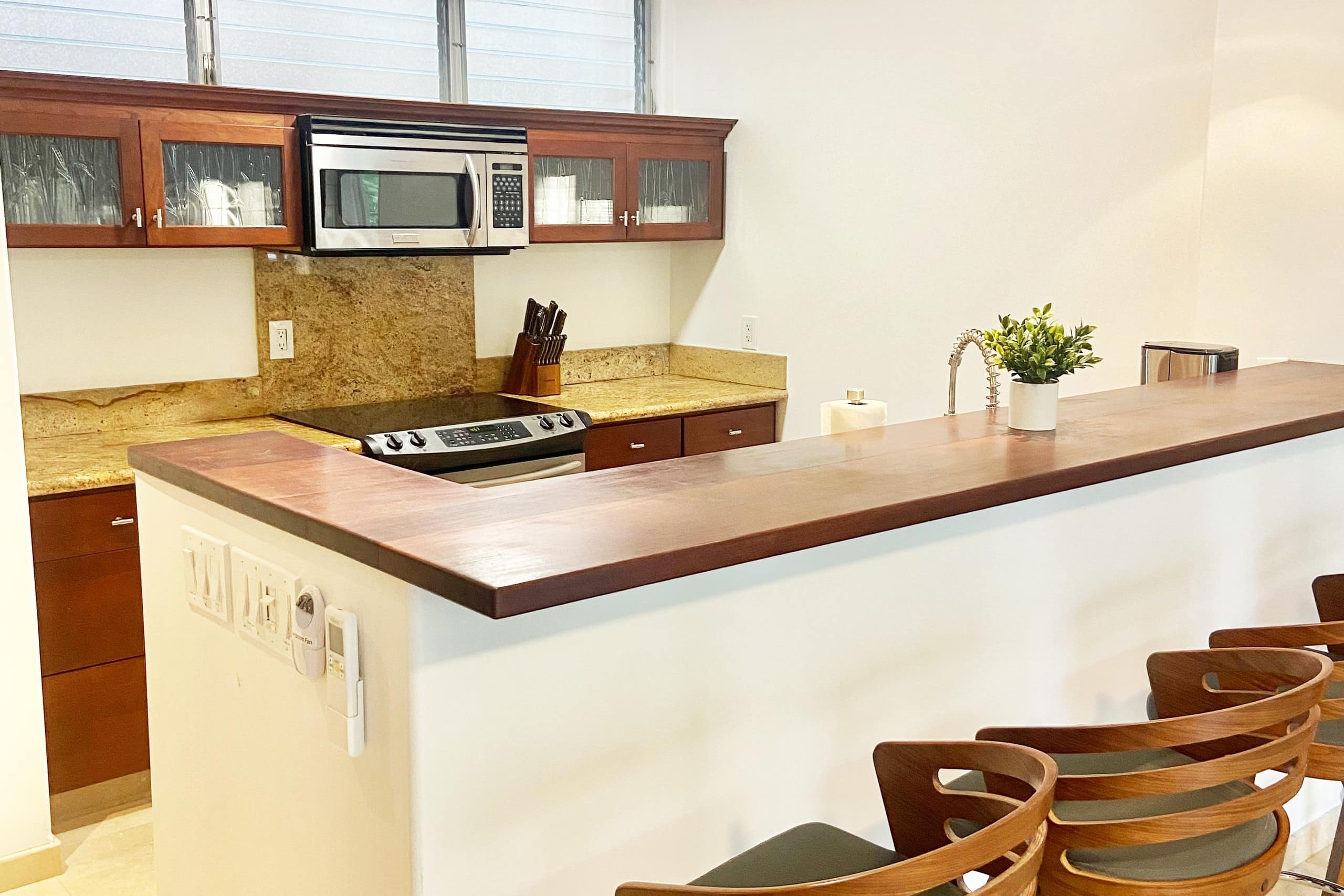Condo in Kihei · ★4.87 · 2 bedrooms · 4 beds · 2 baths - Image 5