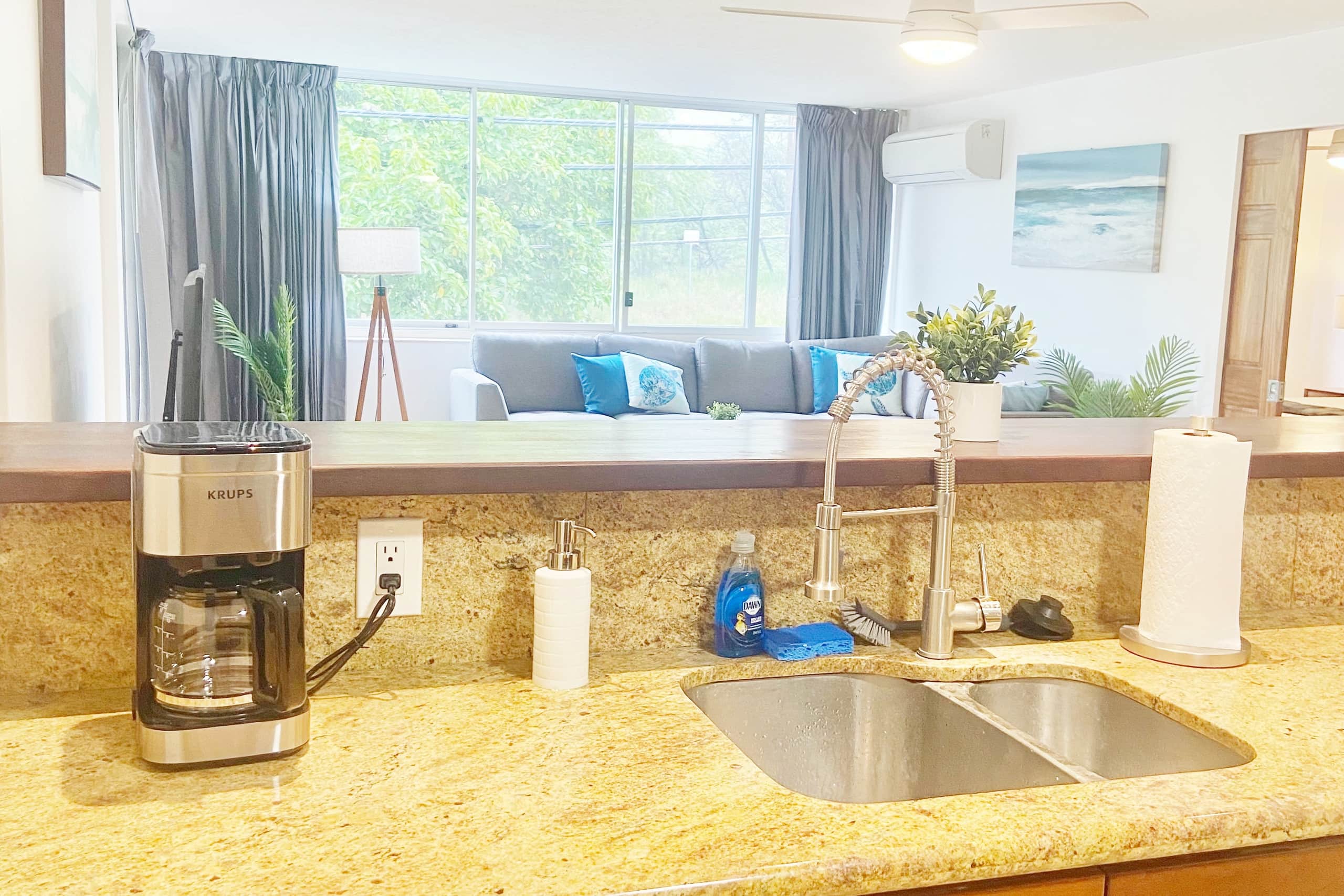 Condo in Kihei · ★4.87 · 2 bedrooms · 4 beds · 2 baths - Image 4