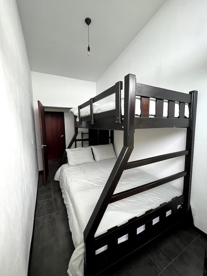 غرفة النوم 2