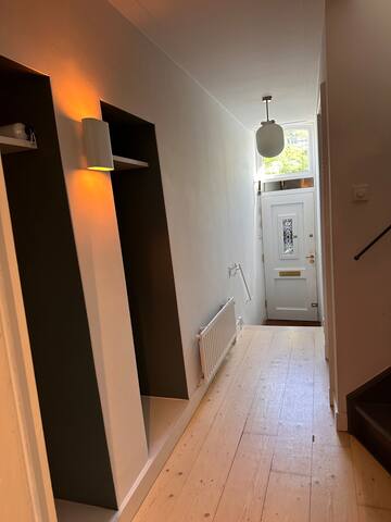 Cosy family house in the very heart of the city gallery image 3