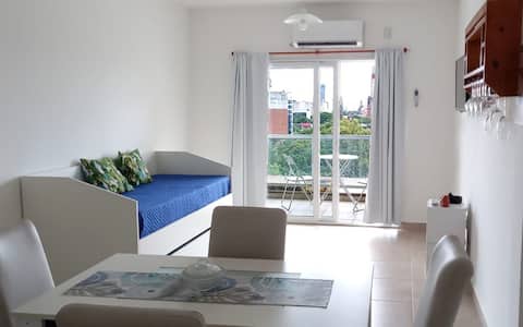 Venezia I - Temporary up to 4 people and garage