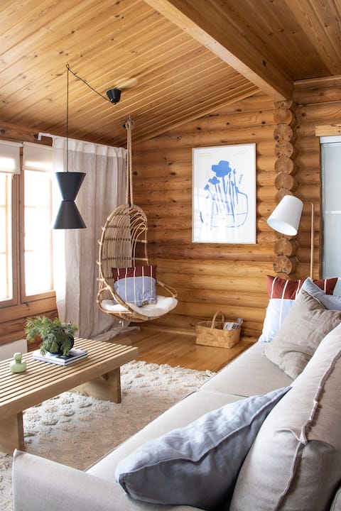 Saari Lokonen - private island & log cabin